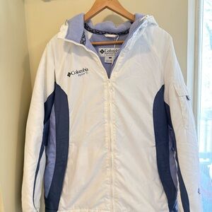 Columbia White and Navy Women's Jacket with Light Purple Lining talla L